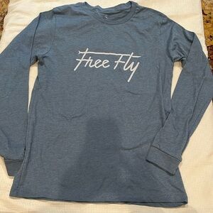 Free fly size medium, long sleeve T-shirt, cotton polyester